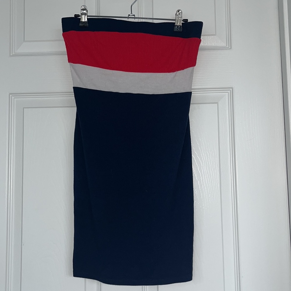 Forever 21 Tube Dress - Picture 2 of 3